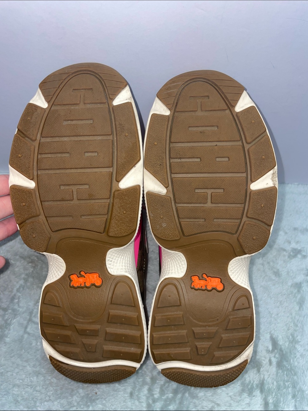Coach Runner Woman’s Sneakers - Picture 3 of 8